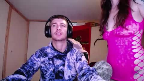 Austin and Megan online show from 11/26/25, 05:08