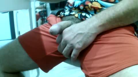 Snapshot of sexycouplextreme chatting on 10/13/25, 10:32 Sexycouplextreme online show from 10/13/25, 10:32