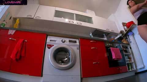 XDA   online show from 02/26/25, 11:41