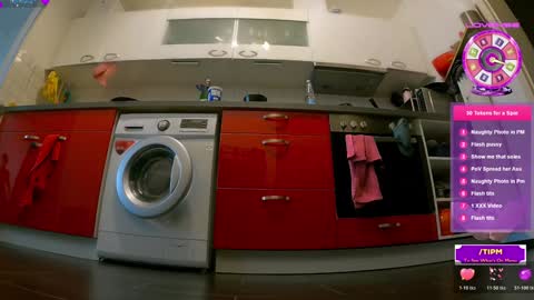 XDA   online show from 02/11/26, 12:21