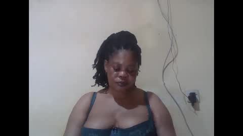 Snapshot of sexydove2 chatting on 04/24/26, 07:05 EMILY online show from 04/24/26, 07:05