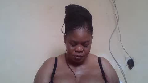 Snapshot of sexydove2 chatting on 07/08/26, 06:51 EMILY online show from 07/08/26, 06:51