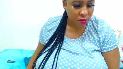 sexyebonylove89 online show from 02/21/25, 12:49