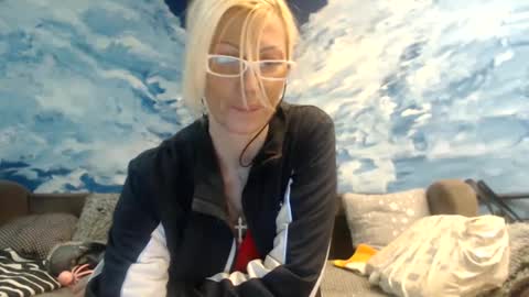 ENI pvt moan your name  WHEN I M NOT online you tell me in SNAPCHAT deal yes add me...  FREE TWITTER magiconline101...... online show from 01/26/25, 10:13