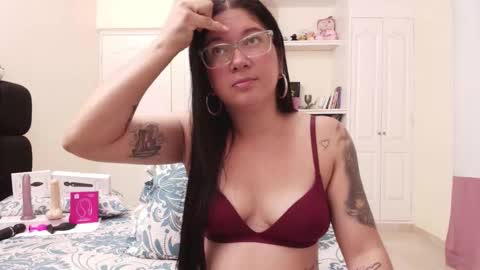 Eva online show from 09/23/25, 04:26