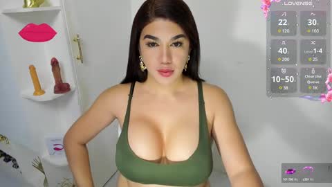 Snapshot of sexyfatcock69 chatting on 02/15/25, 10:10 sexyfatcock69 online show from 02/15/25, 10:10