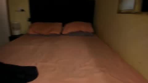 chris online show from 02/12/26, 08:26