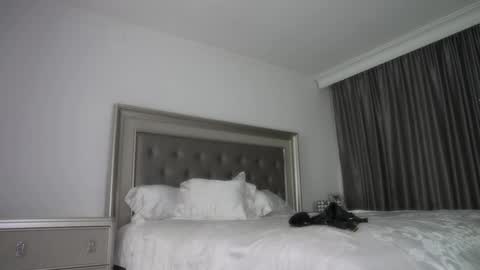 Vanessa  online show from 01/16/25, 08:22