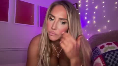 Ashley Love online show from 03/29/26, 07:41