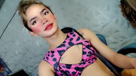 Snapshot of sexyhotbabe18 chatting on 01/27/25, 06:41 sexyhotbabe18 online show from 01/27/25, 06:41