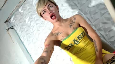 sexyhotbabe18 online show from 02/23/26, 11:51