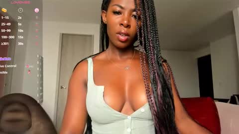 hotebony online show from 09/18/25, 01:35