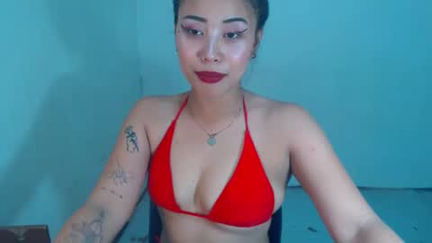 jeanken and jelian online show from 02/19/25, 04:55