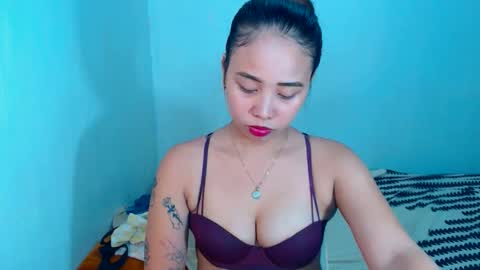 jeanken and jelian online show from 03/11/25, 09:15