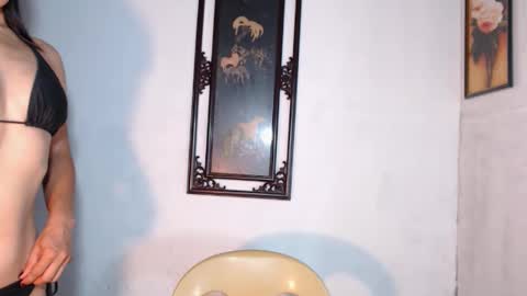 Snapshot of sexyhotjelian chatting on 01/19/25, 10:49 jelian online show from 01/19/25, 10:49