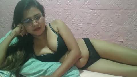 sexyjessa20 online show from 02/04/26, 01:17