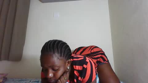 JOAN online show from 11/06/25, 09:26