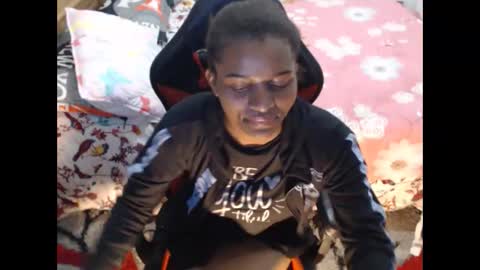 sexyjustin202 online show from 12/26/24, 01:51