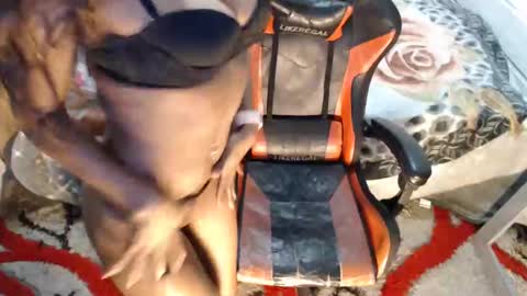 sexyjustin202 online show from 11/18/25, 01:55