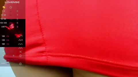 katalina larson online show from 10/11/25, 04:22