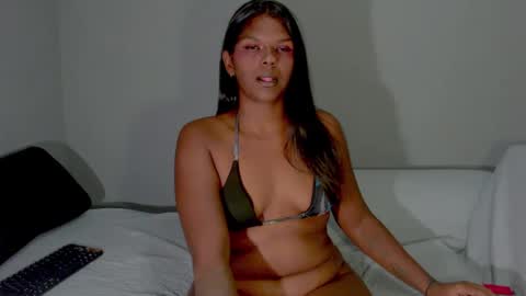 SexyKitten147 online show from 03/10/25, 08:01