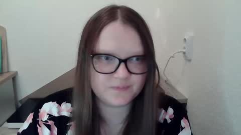 Snapshot of sexykitty_2 chatting on 12/04/24, 02:59 Kate online show from 12/04/24, 02:59