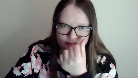 Snapshot of sexykitty_2 chatting on 12/11/24, 01:05 Kate online show from 12/11/24, 01:05