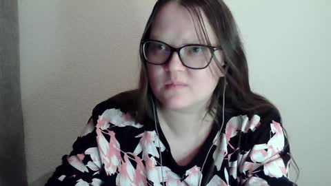 Snapshot of sexykitty_2 chatting on 01/01/25, 04:29 Kate online show from 01/01/25, 04:29