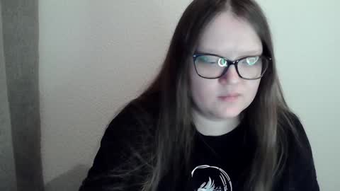 Snapshot of sexykitty_2 chatting on 01/06/25, 01:20 Kate online show from 01/06/25, 01:20