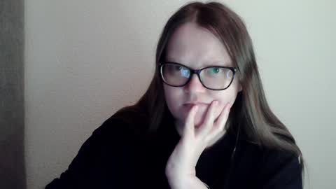 Snapshot of sexykitty_2 chatting on 01/10/25, 05:47 Kate online show from 01/10/25, 05:47