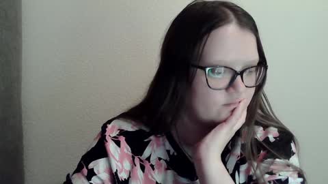 Snapshot of sexykitty_2 chatting on 01/16/25, 01:16 Kate online show from 01/16/25, 01:16