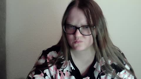 Snapshot of sexykitty_2 chatting on 01/23/25, 03:48 Kate online show from 01/23/25, 03:48