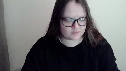 Snapshot of sexykitty_2 chatting on 02/17/25, 02:53 Kate online show from 02/17/25, 02:53