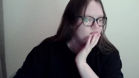 Snapshot of sexykitty_2 chatting on 02/20/25, 04:07 Kate online show from 02/20/25, 04:07