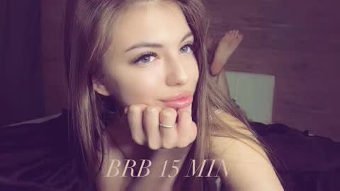 arya online show from 11/26/25, 07:04