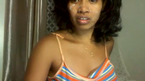 Snapshot of sexylarra12 chatting on 05/14/26, 05:42 sexylarra12 online show from 05/14/26, 05:42
