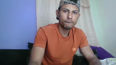 Snapshot of sexyleon69 chatting on 09/12/25, 09:20 Sexy leon online show from 09/12/25, 09:20