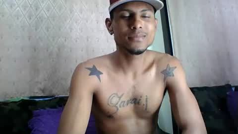 Snapshot of sexyleon69 chatting on 06/12/26, 04:11 Sexy leon online show from 06/12/26, 04:11