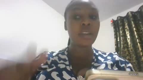 lily online show from 10/12/25, 03:00