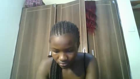 sexylina25 online show from 04/01/26, 10:27