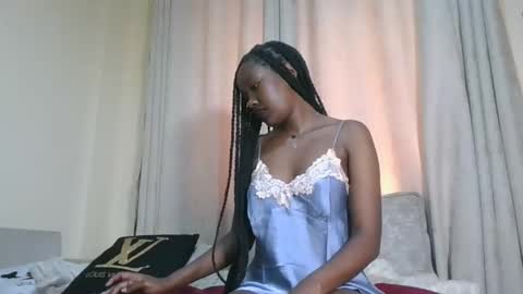 sexylitllepornfire online show from 03/12/26, 05:46