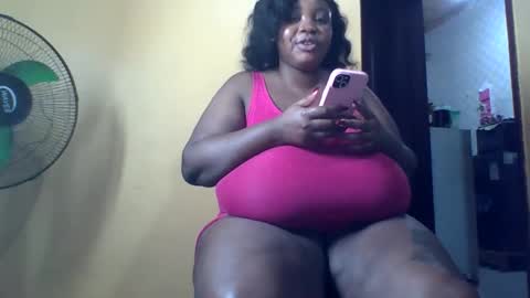 Snapshot of sexylo52 chatting on 05/29/26, 07:01 sexylo52 online show from 05/29/26, 07:01