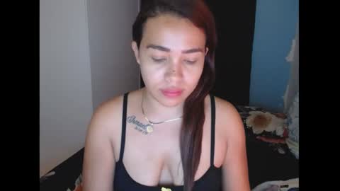 Snapshot of sexyloba_ chatting on 12/31/24, 12:00 sexyloba independent model online show from 12/31/24, 12:00