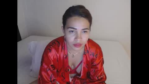 Snapshot of sexyloba_ chatting on 02/15/25, 06:12 sexyloba independent model online show from 02/15/25, 06:12
