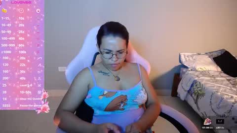 Snapshot of sexyloba_ chatting on 10/16/25, 01:06 sexyloba independent model online show from 10/16/25, 01:06