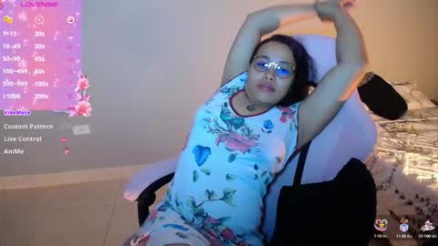 Snapshot of sexyloba_ chatting on 10/16/25, 06:42 sexyloba independent model online show from 10/16/25, 06:42
