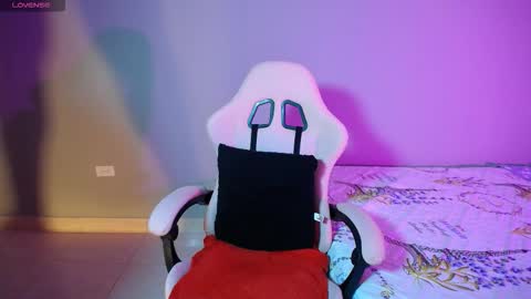 sexyloba  independent model online show from 11/09/25, 12:42