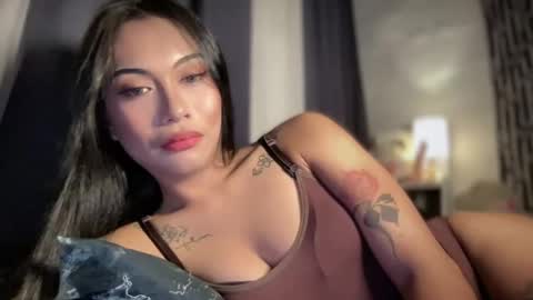 maxine online show from 04/11/26, 05:39