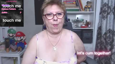 sexylynette4u online show from 11/10/25, 09:41
