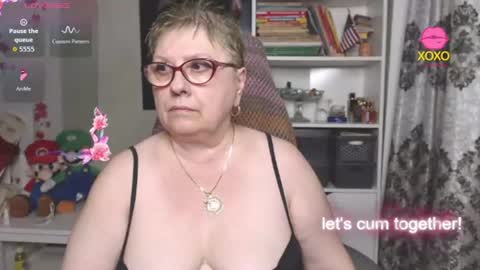 Snapshot of sexylynette4u chatting on 08/03/26, 09:59 sexylynette4u online show from 08/03/26, 09:59